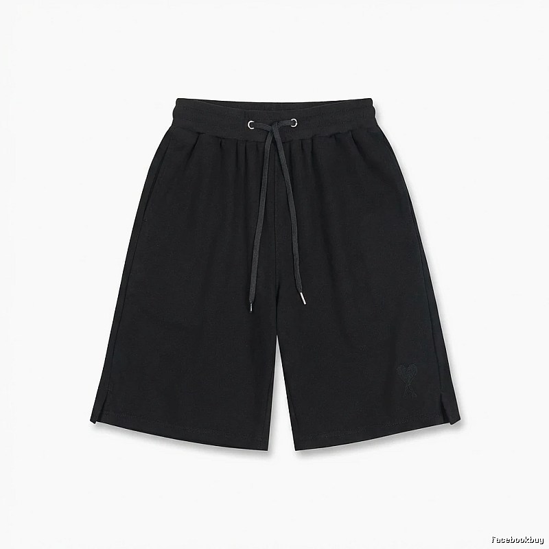 AMI casual style black shorts
