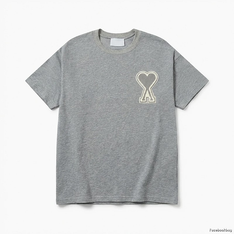 AMI Love Simple Style Gray T-shirt