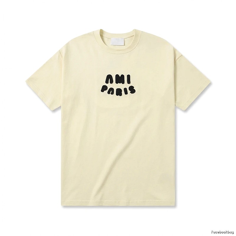 AMI Paris Casual Style Off-White T-shirt