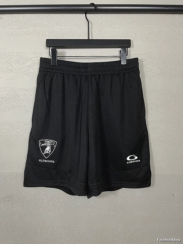 Balenciaga casual style black shorts