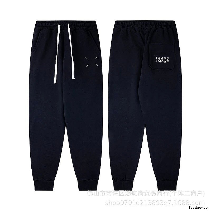 Balenciaga Weekend Logo hoodie Black Pullover Small for Weekend Wear