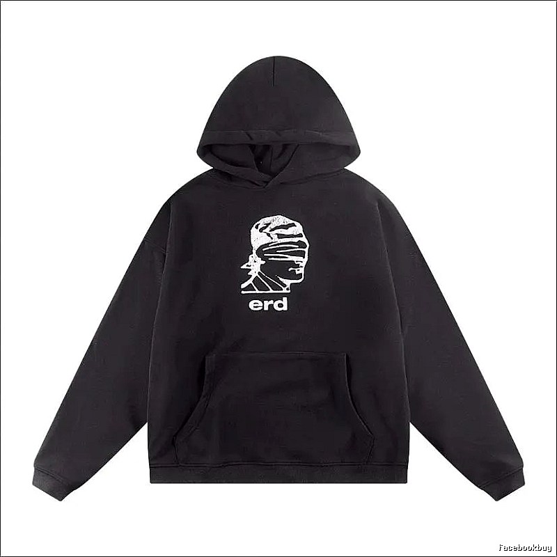 Daily Sweatshirt Rotation Graphic Zip Hoodie Training Look