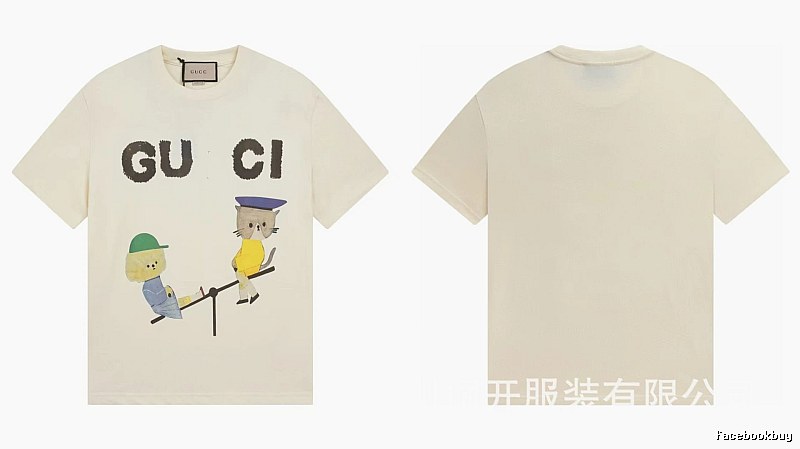 Gucci Playful Whimsical Animal Print Off-white T-shirt
