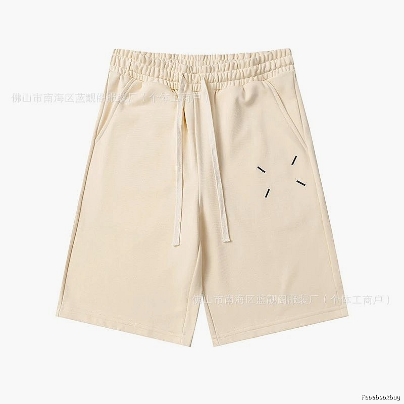 Maison Margiela minimalist style beige shorts