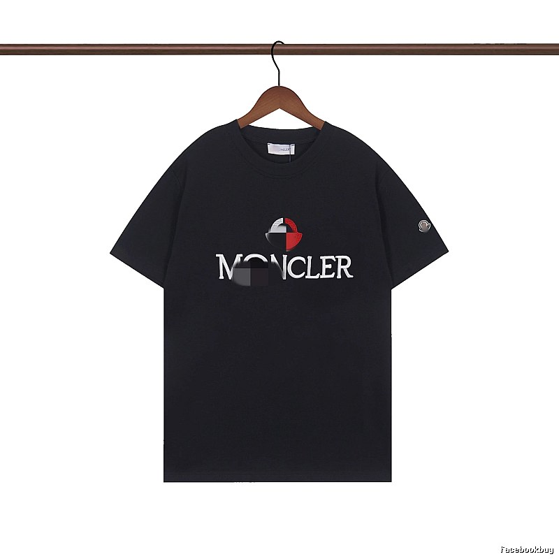 Moncler Printed Casual Black Short-sleeve T-shirt