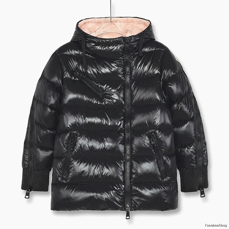 Moncler shiny and stylish black down jacket