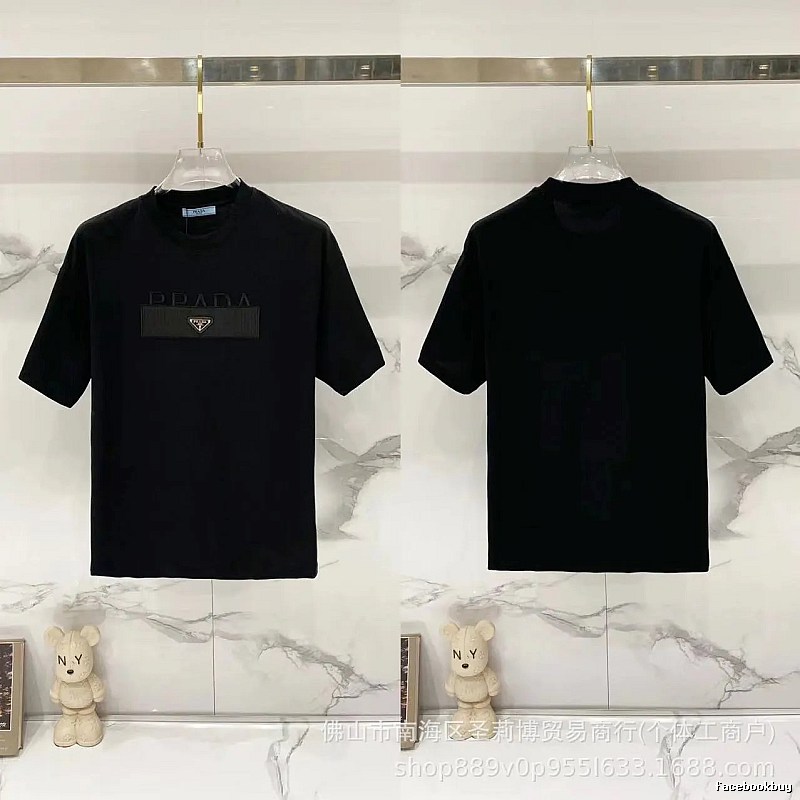 Prada Triangle Logo Light Luxury Style Black Short-sleeve T-shirt