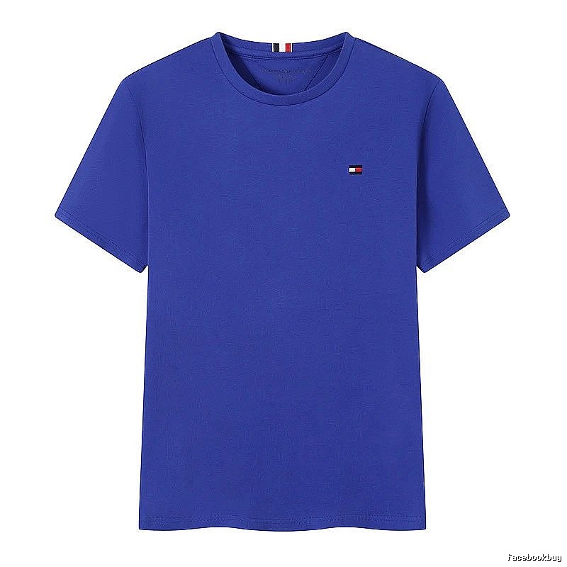Tommy Hilfiger Multicolor Blue Logo T-Shirt City Outfit
