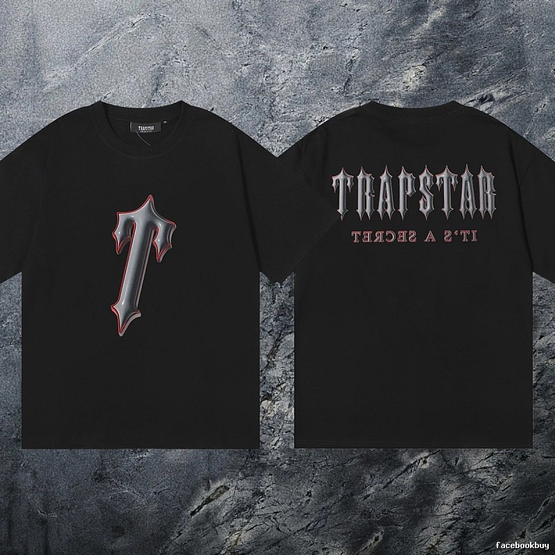 Trapstar Classic Keys graphic T-shirt Black White Key with Travel-Friendly Style