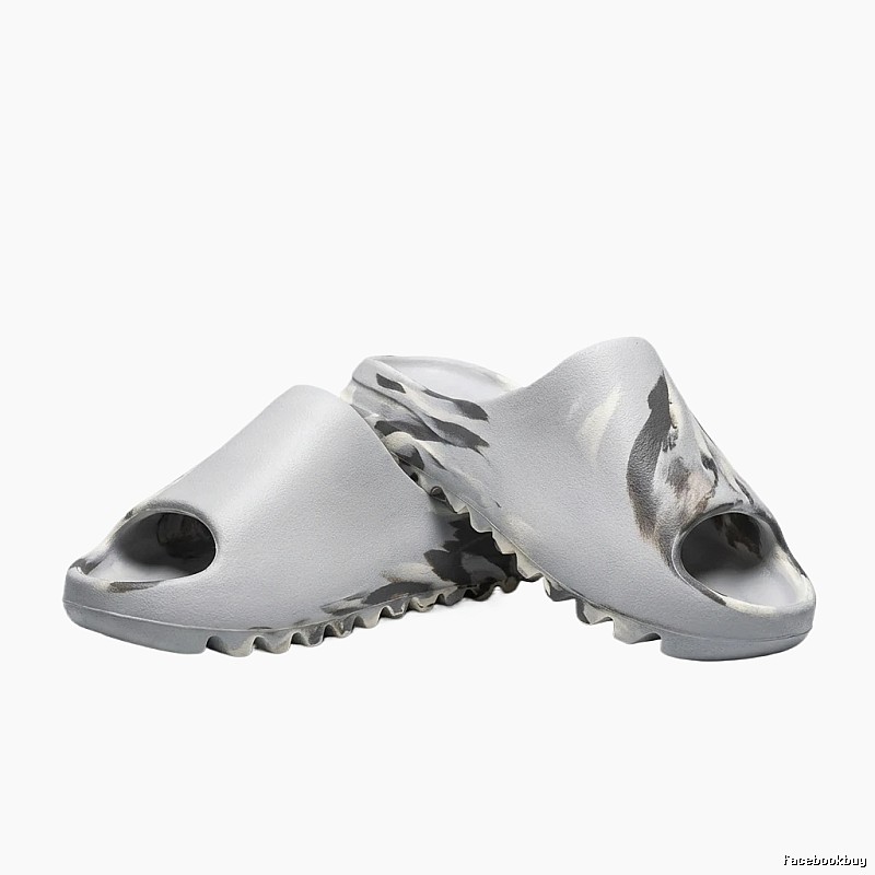 Yeezy Camouflage Matte Slippers